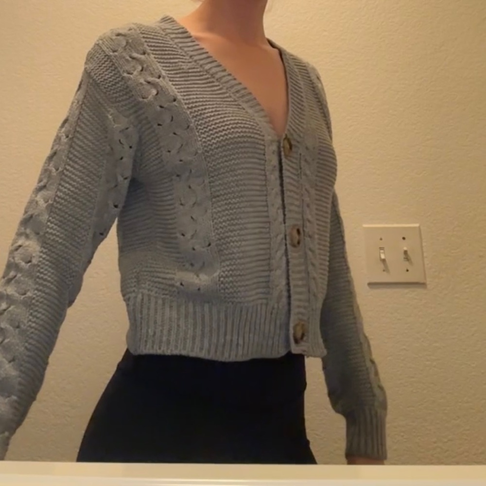 Forever 21 knitted sweater